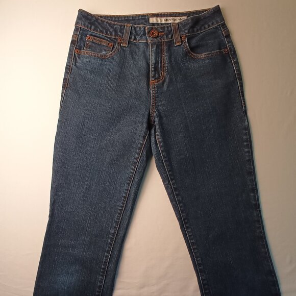 DKNY Jeans Size 6 Mid Rise Straight Leg Medium Wash - Picture 2 of 9